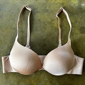SKIMS Ultimate Teardrop Push-Up Bra Clay 34A